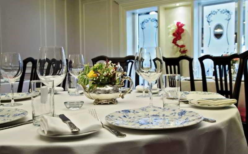 Fitzgeralds Woodlands House Hotel Adare Bagian luar foto